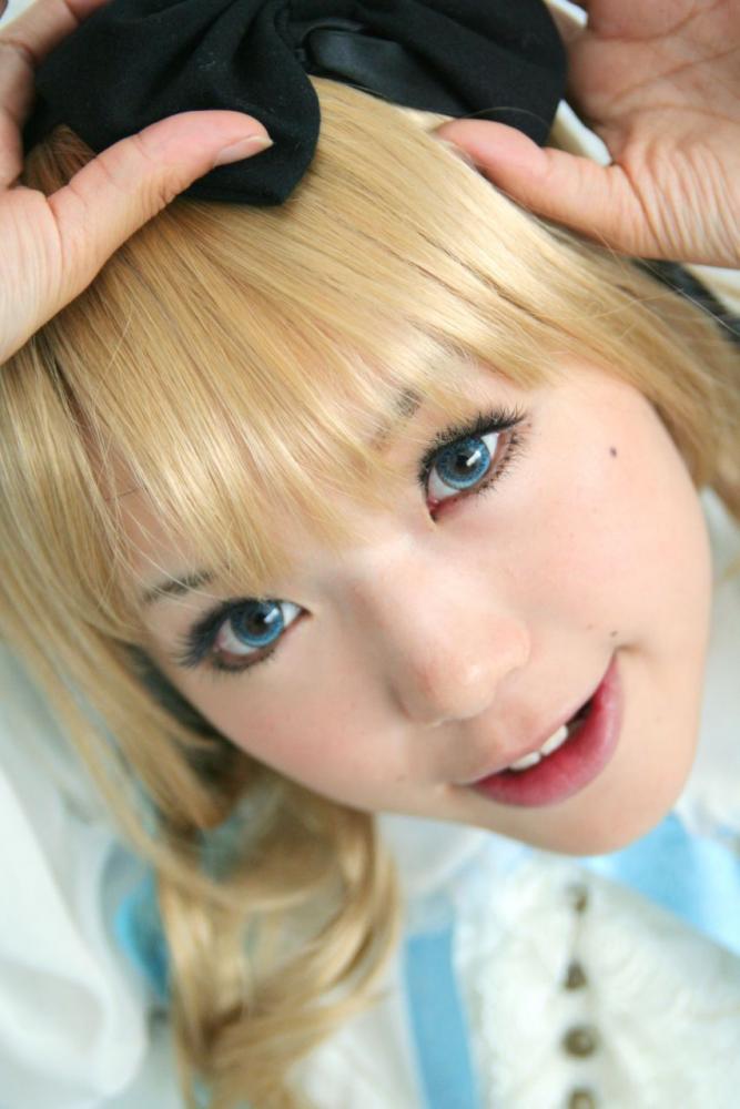 aiw9.jpg