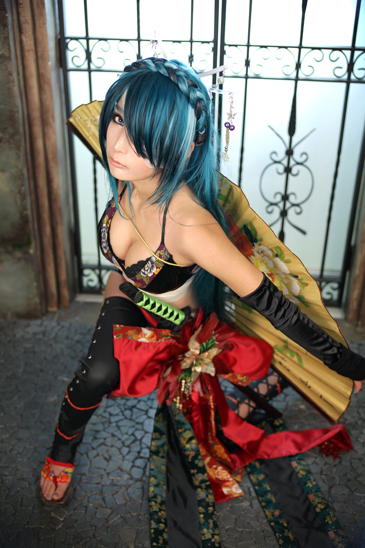 vocaloid_knife_cosplay_06.jpg