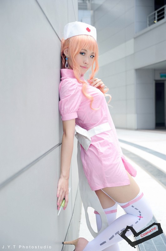sheryl_nome_nurse_cosplay012.jpg