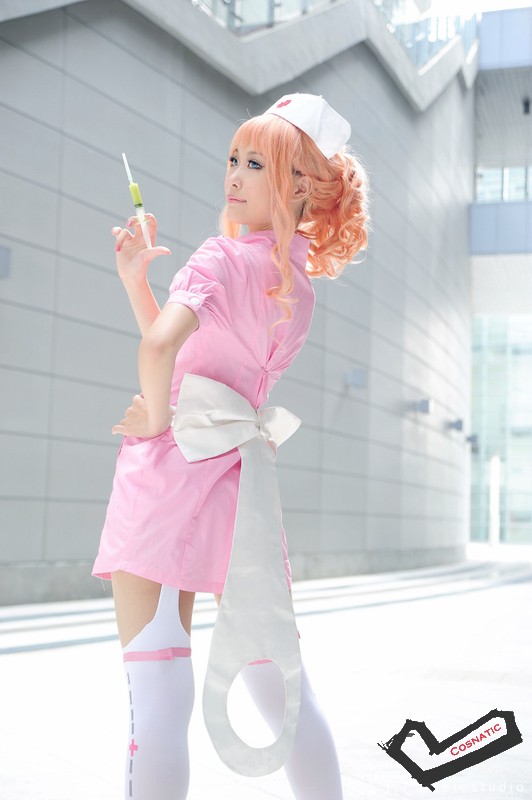 sheryl_nome_nurse_cosplay010.jpg