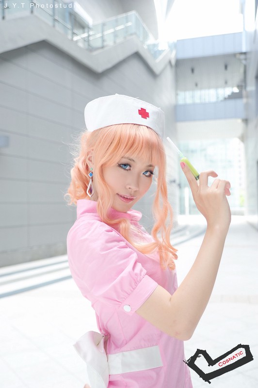 sheryl_nome_nurse_cosplay005.jpg