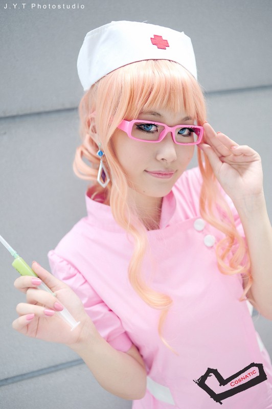 sheryl_nome_nurse_cosplay026.jpg
