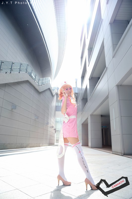 sheryl_nome_nurse_cosplay034.jpg