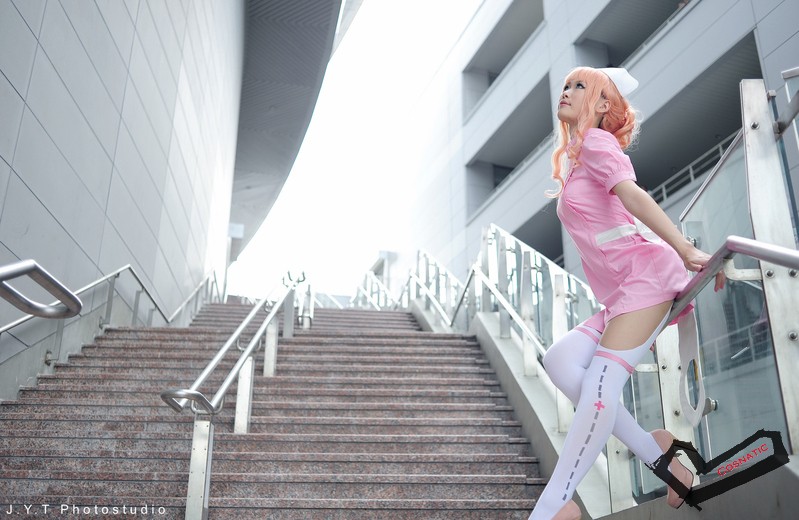 sheryl_nome_nurse_cosplay051.jpg