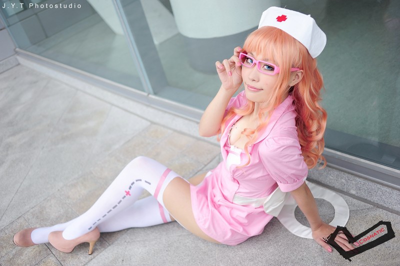 sheryl_nome_nurse_cosplay060.jpg