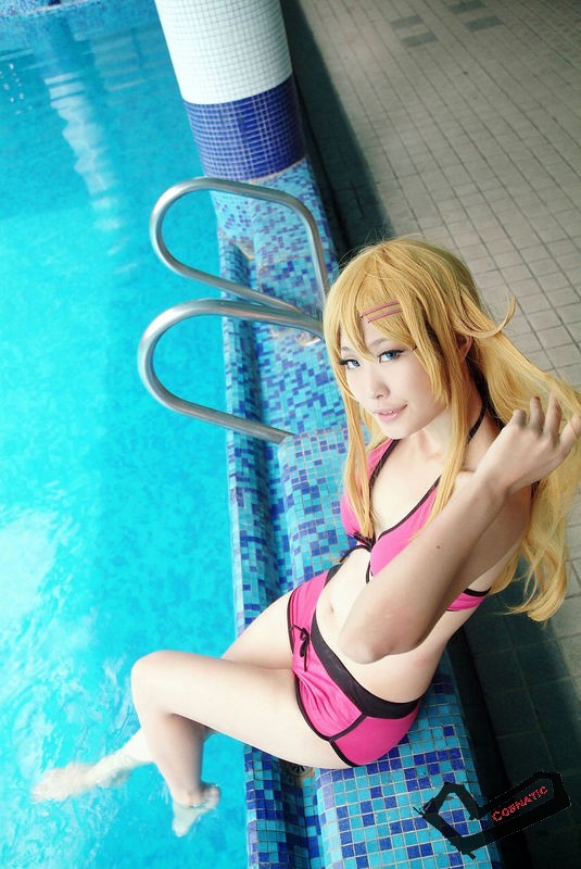 kousaka_kirino_swimsuit_cosplay_016.jpg
