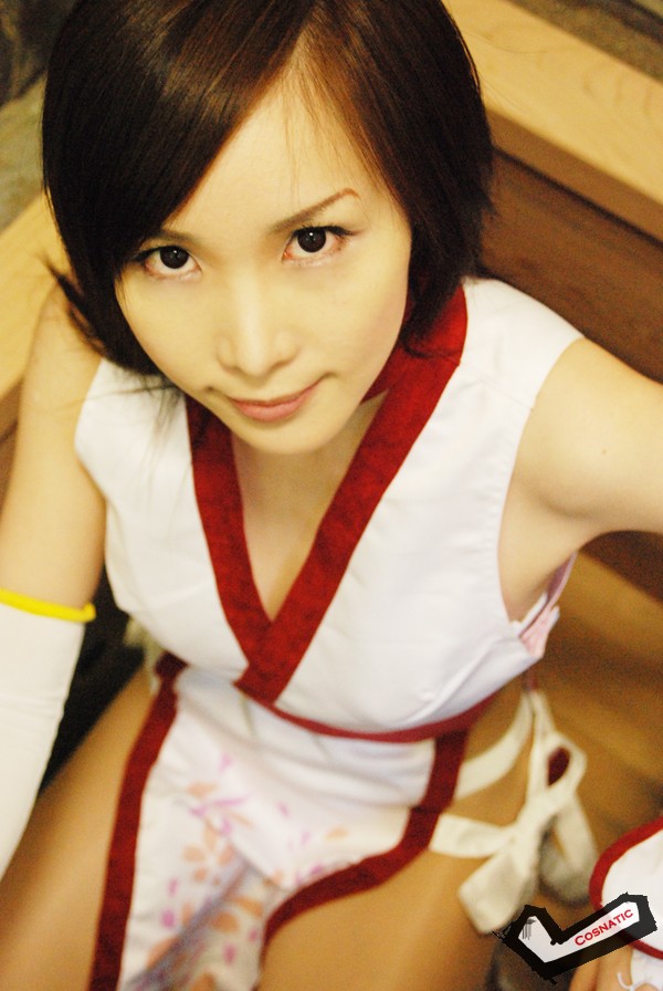 white_loca_033.jpg