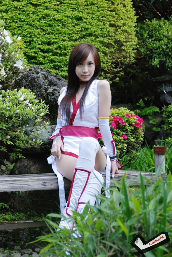 white_loca_051.jpg