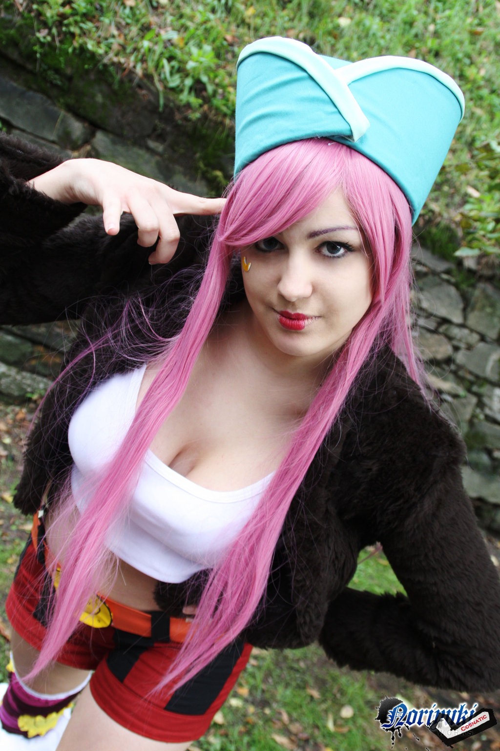 are_you_mad__bonney_cosplay__one_piece_by_giuzzys-d65d5sm.jpg