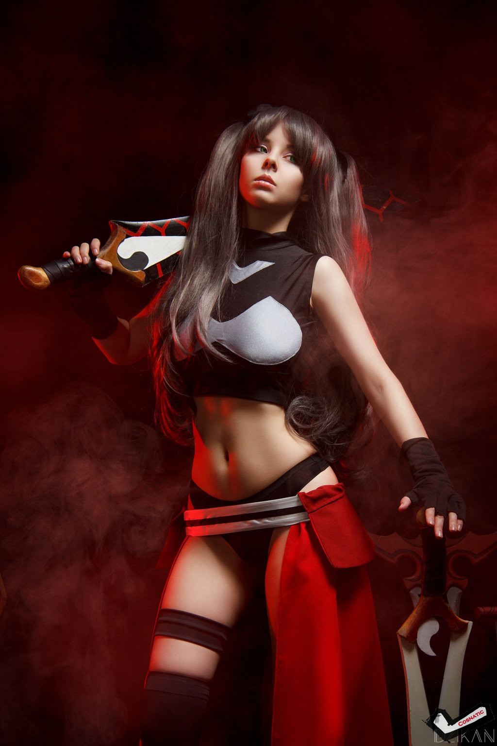 05_fate_stay_night_rin_tohsaka_archer_ver_cosplay_by_disharmonica_da029k9.jpg